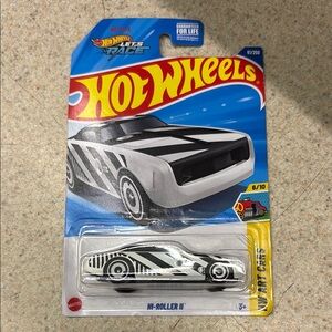 Hi-Roller II Black and White Toy Car Hot Wheels Super Treasure Hunt